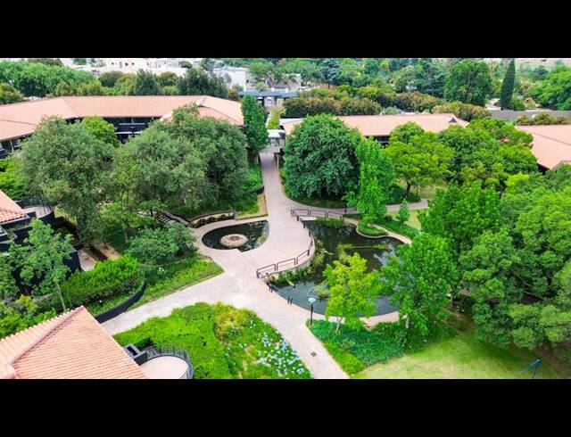 0 BEDROOM APARTMENT FOR SALE IN BEDFORDVIEW